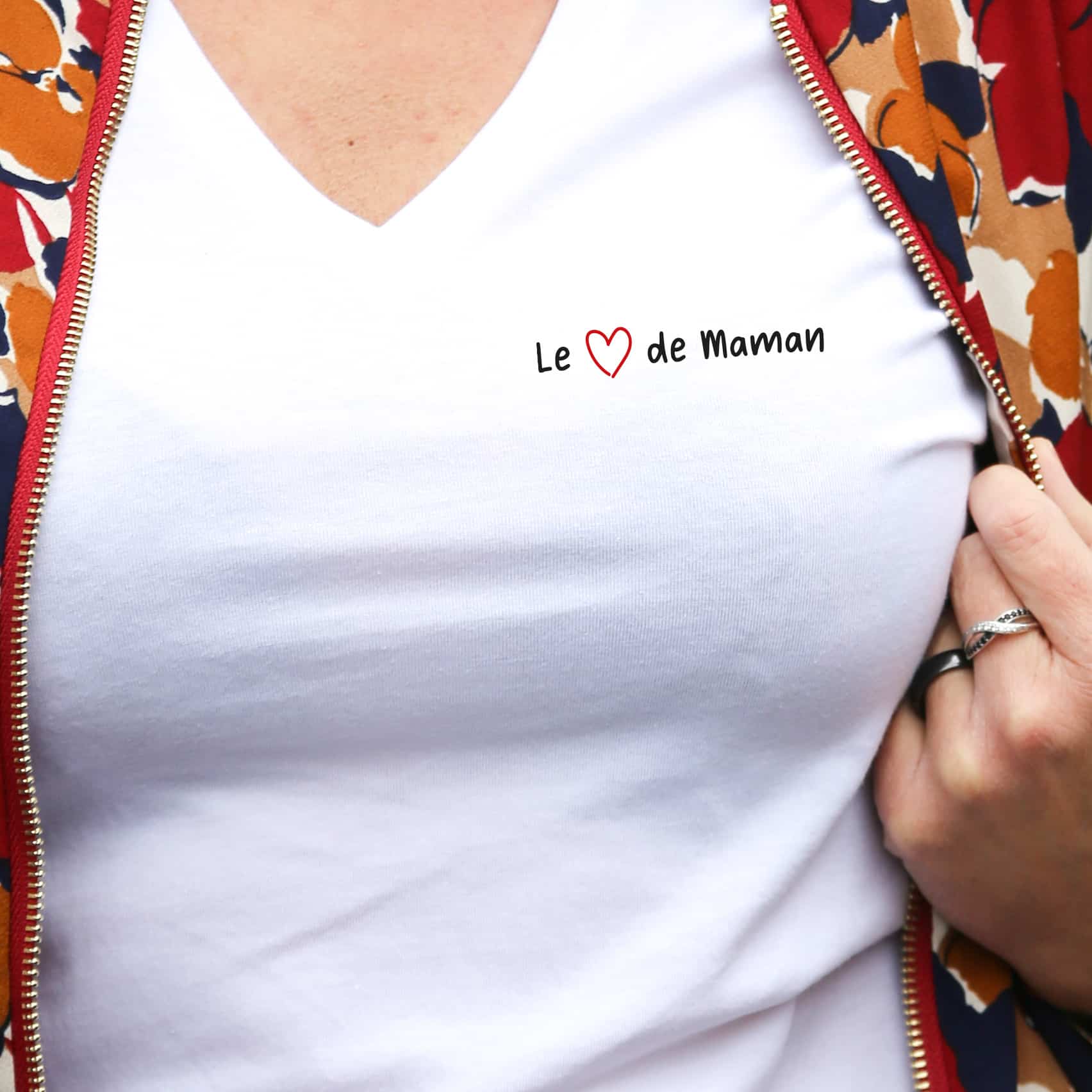 T-shirt Femme brodé Le Coeur de Maman T-shirt Femme brodé Le Coeur de Maman