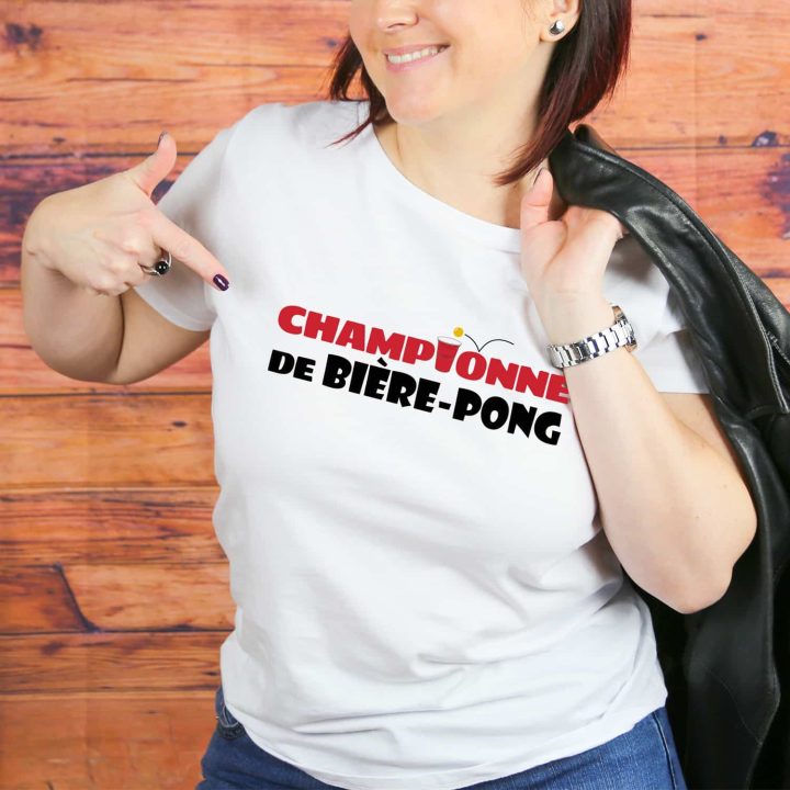 T-shirt Femme Championne de Bière Pong